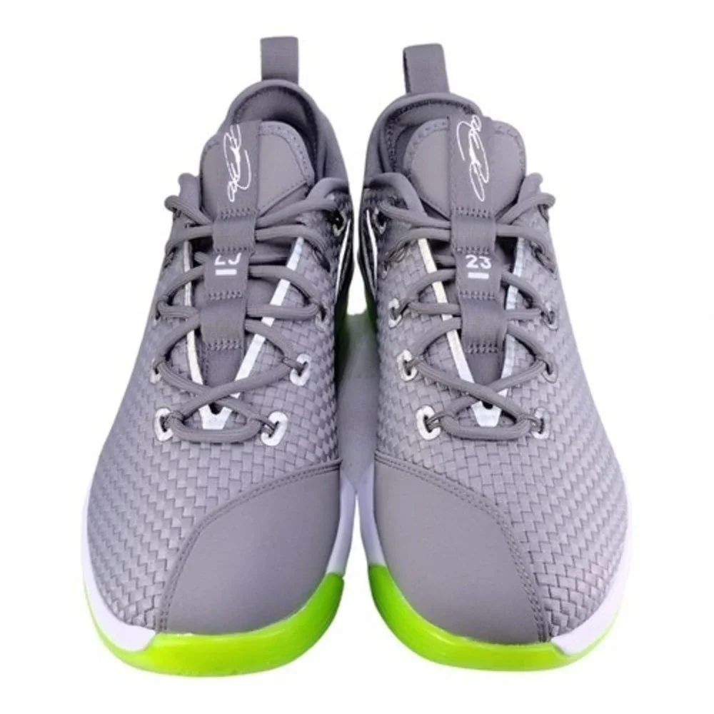 Nike LeBron XIV Low Dunkman Dust Silver‎ Basketball Shoes  display picture 3